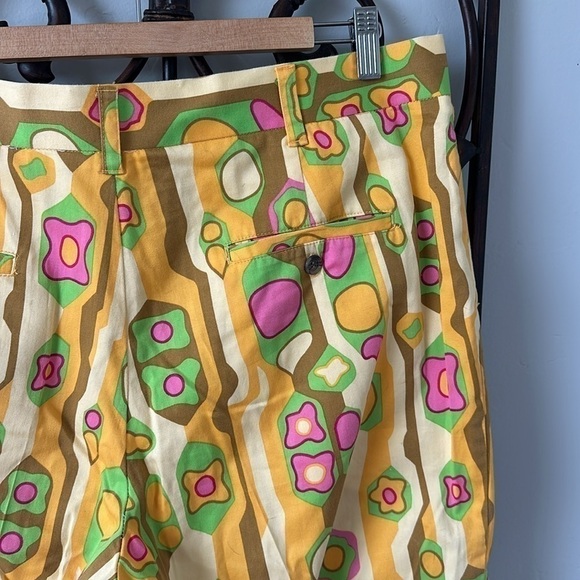 Loudmouth green eggs and ham shorts - Picture 6 of 9